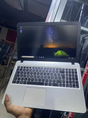 Laptop Asus 4GB Intel HDD 500GB