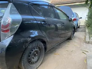 Toyota Aqua 2015 Black