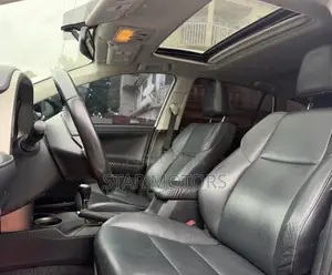 Toyota RAV4 2014 White