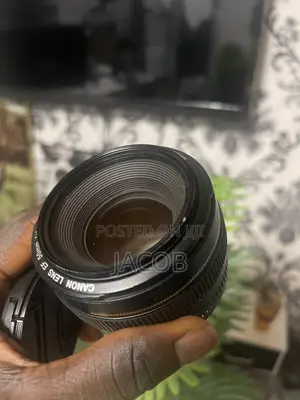Canon 50mm F1.4