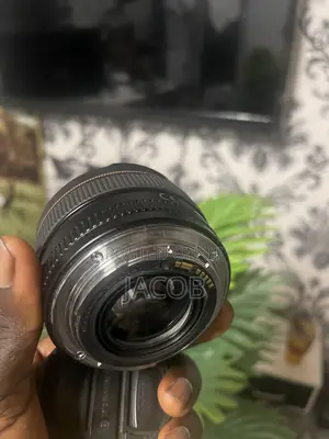 Canon 50mm F1.4