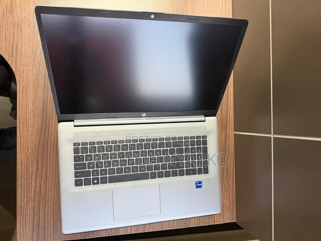 Laptop HP ProBook 470 16GB Intel Core i7 SSD 512GB