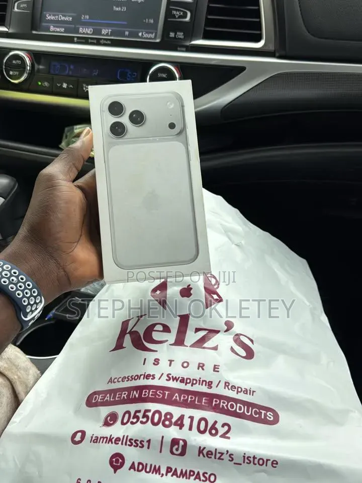 New Apple iPhone 17 Pro Max 256 GB White