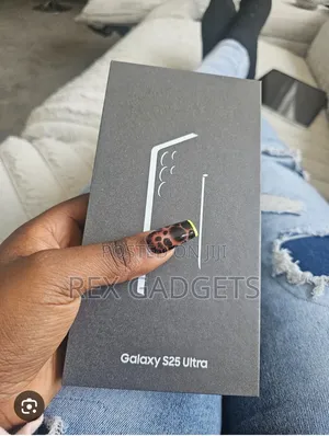New Samsung Galaxy S25 Ultra 1 TB Black