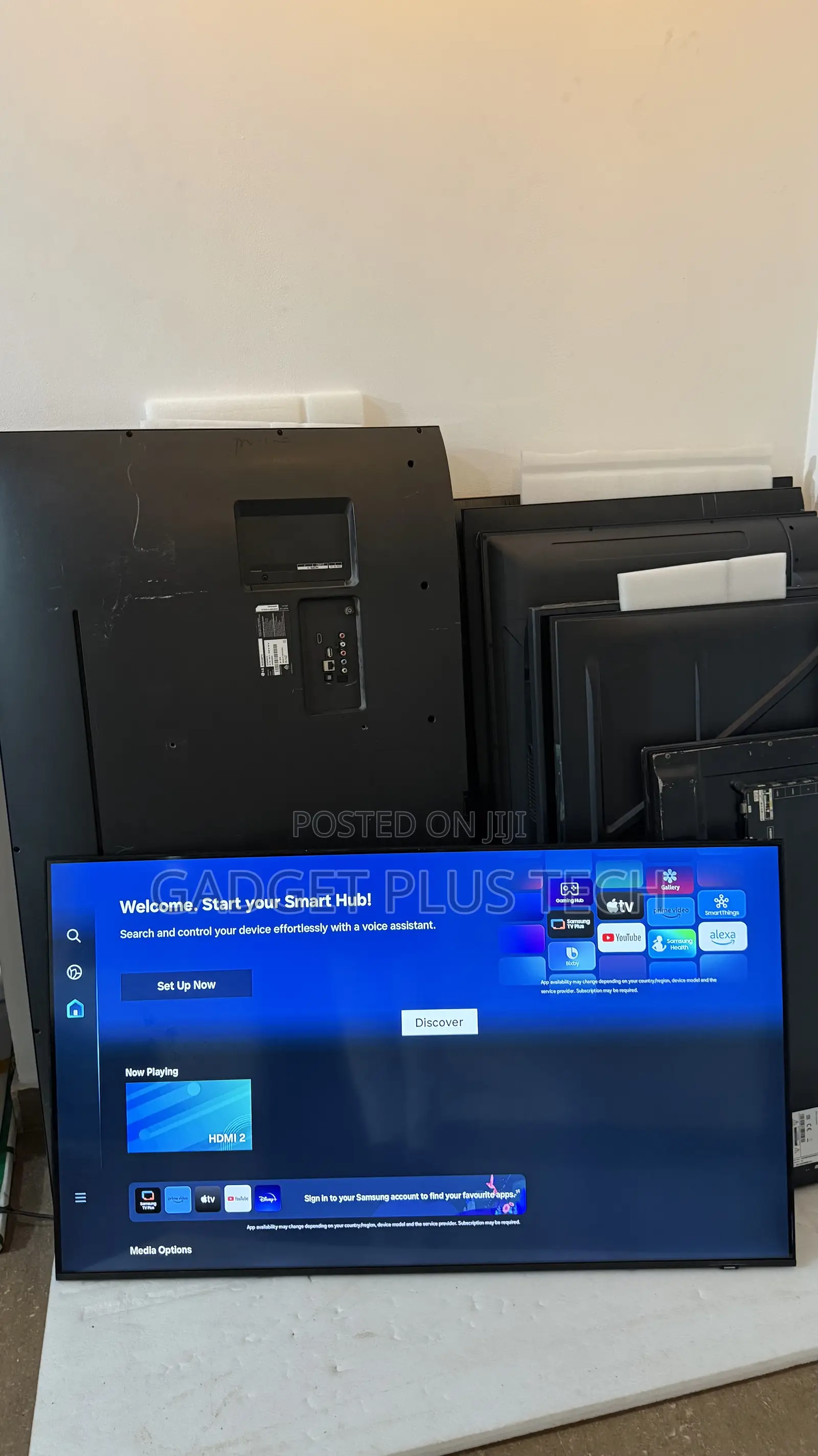 2023 50” Samsung QLED 4k Smart TV (Faint Single Line in the Screen)