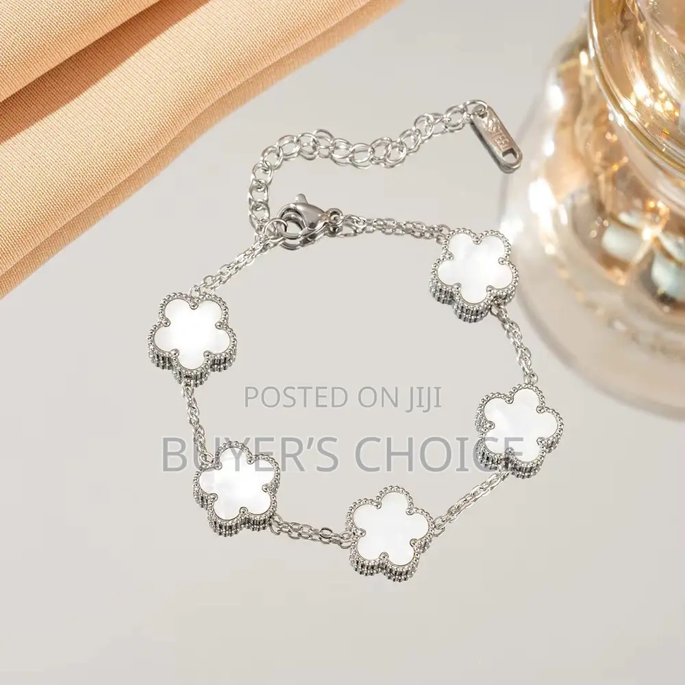 Titanium Steel Four-Leaf Clover Bracelet | Lucky Charm Luxury Bracelet