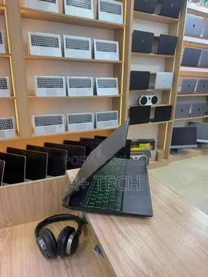 New Laptop HP Pavilion 15 16GB AMD Ryzen 5 SSD 256GB
