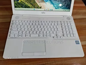 Laptop Fujitsu 8GB Intel Core i7 SSD 256GB