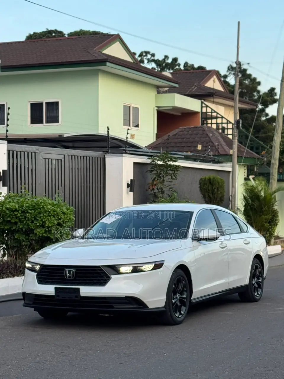 Honda Accord LX CVT 2025 White