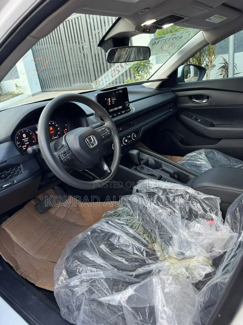 Honda Accord LX CVT 2025 White