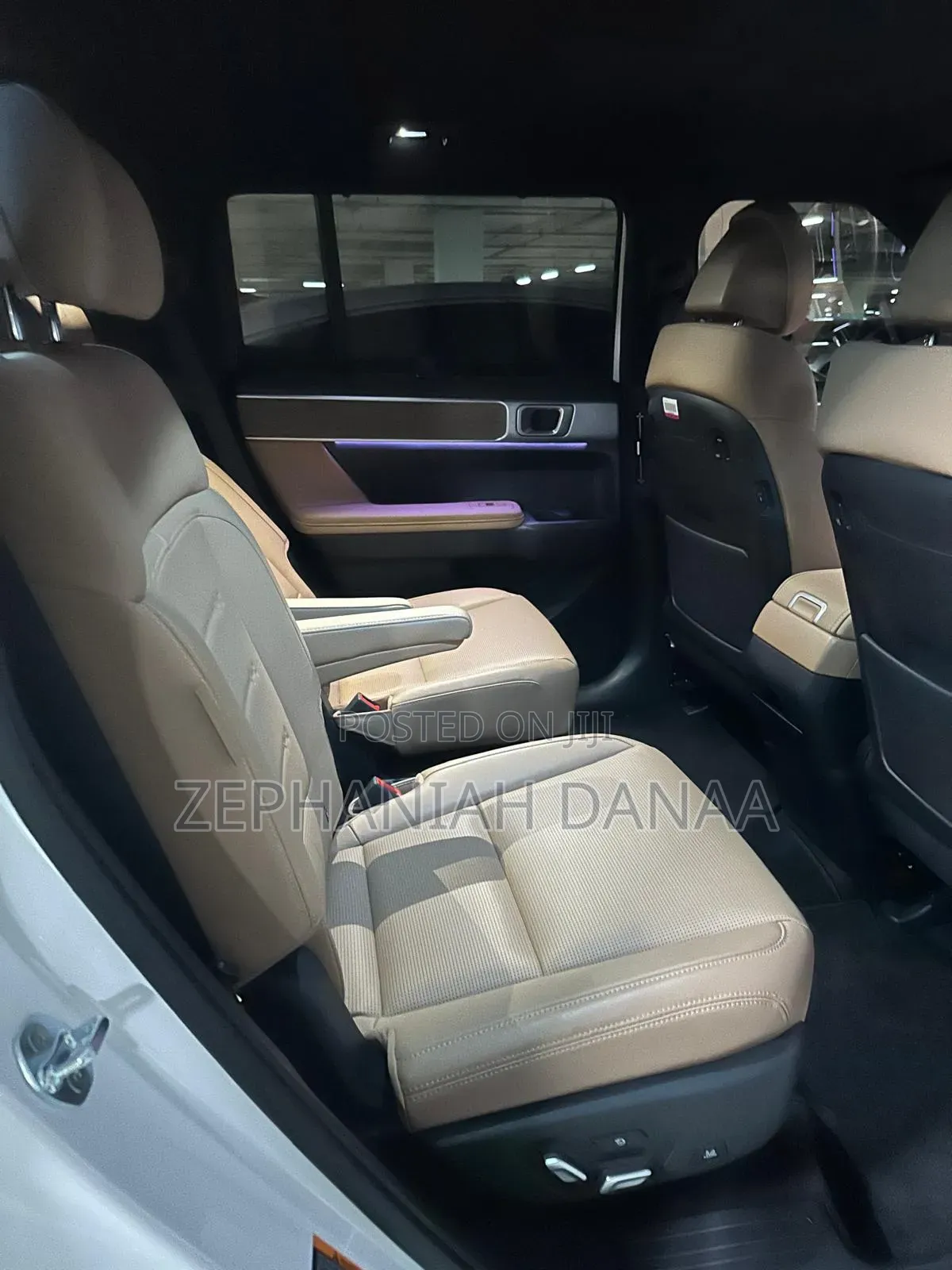 Hyundai Santa Fe 2024 White