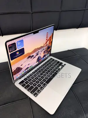 Laptop Apple MacBook Air 2026 M5 16GB Apple M5 SSD 512GB