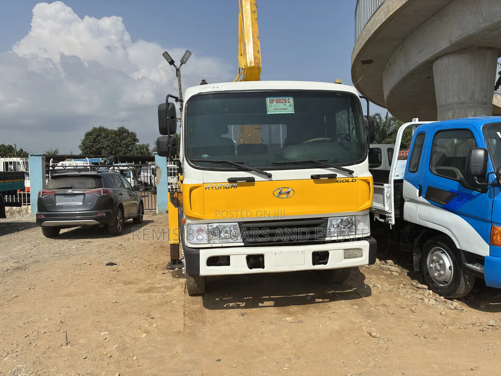 Hyundai Mega Crane Truck for Sale