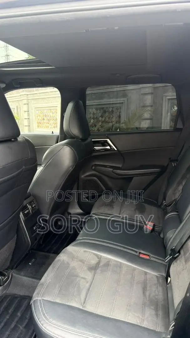 Mitsubishi Outlander Sport 2023 Black