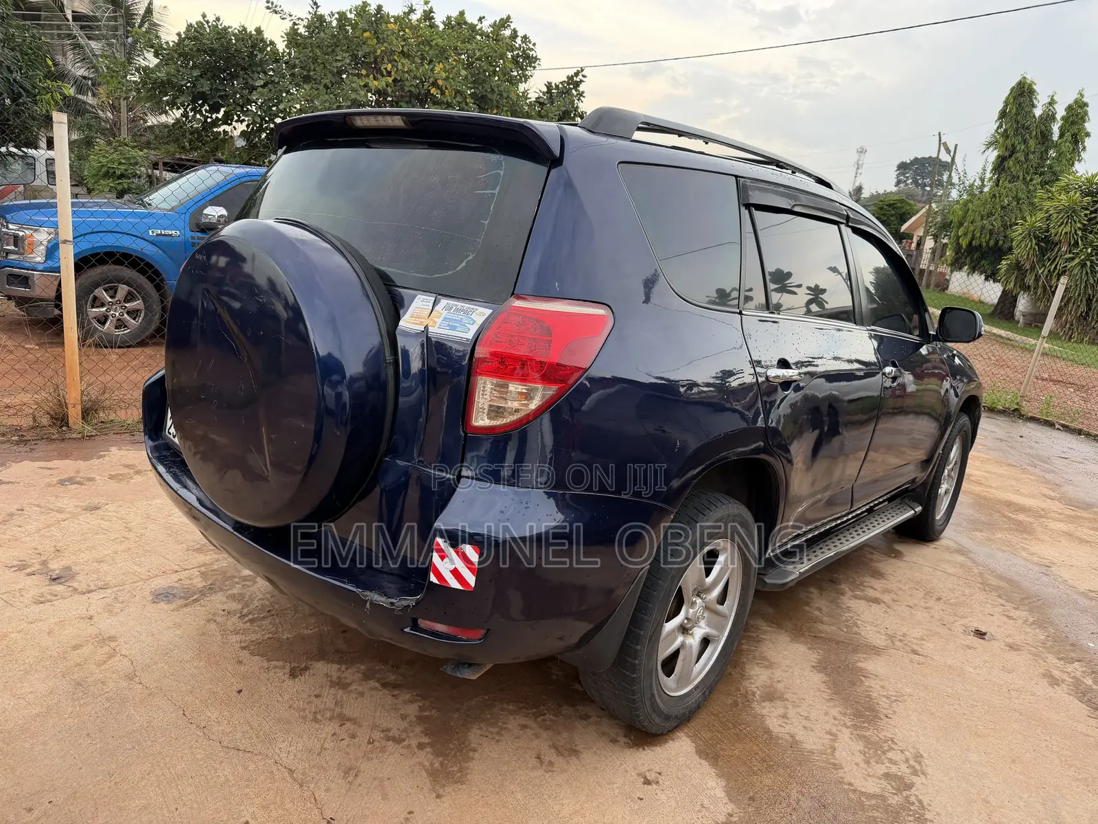 Toyota RAV4 2010 Blue