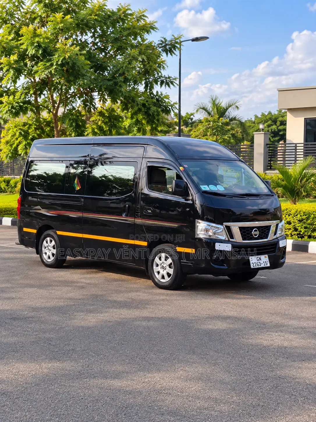 Nissan Caravan for Hirring