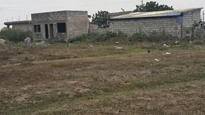 Roadside Full Plot