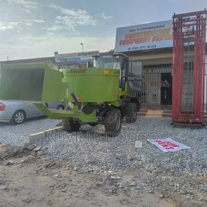 Concrete Mixer Self Loader
