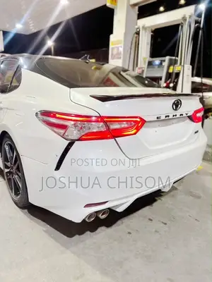 Toyota Camry XSE FWD 2020 White