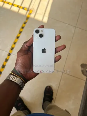 Apple iPhone 13 128 GB White
