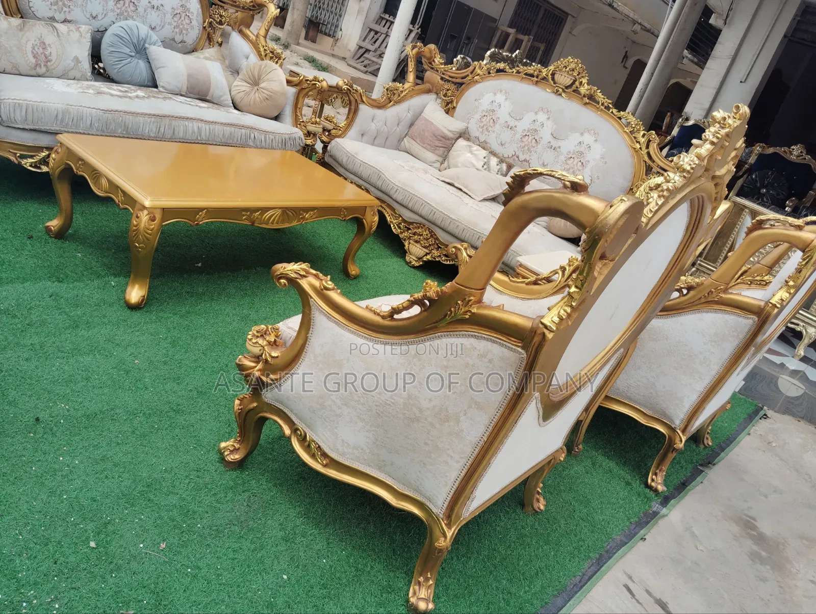 Modern Royal Furniture Set