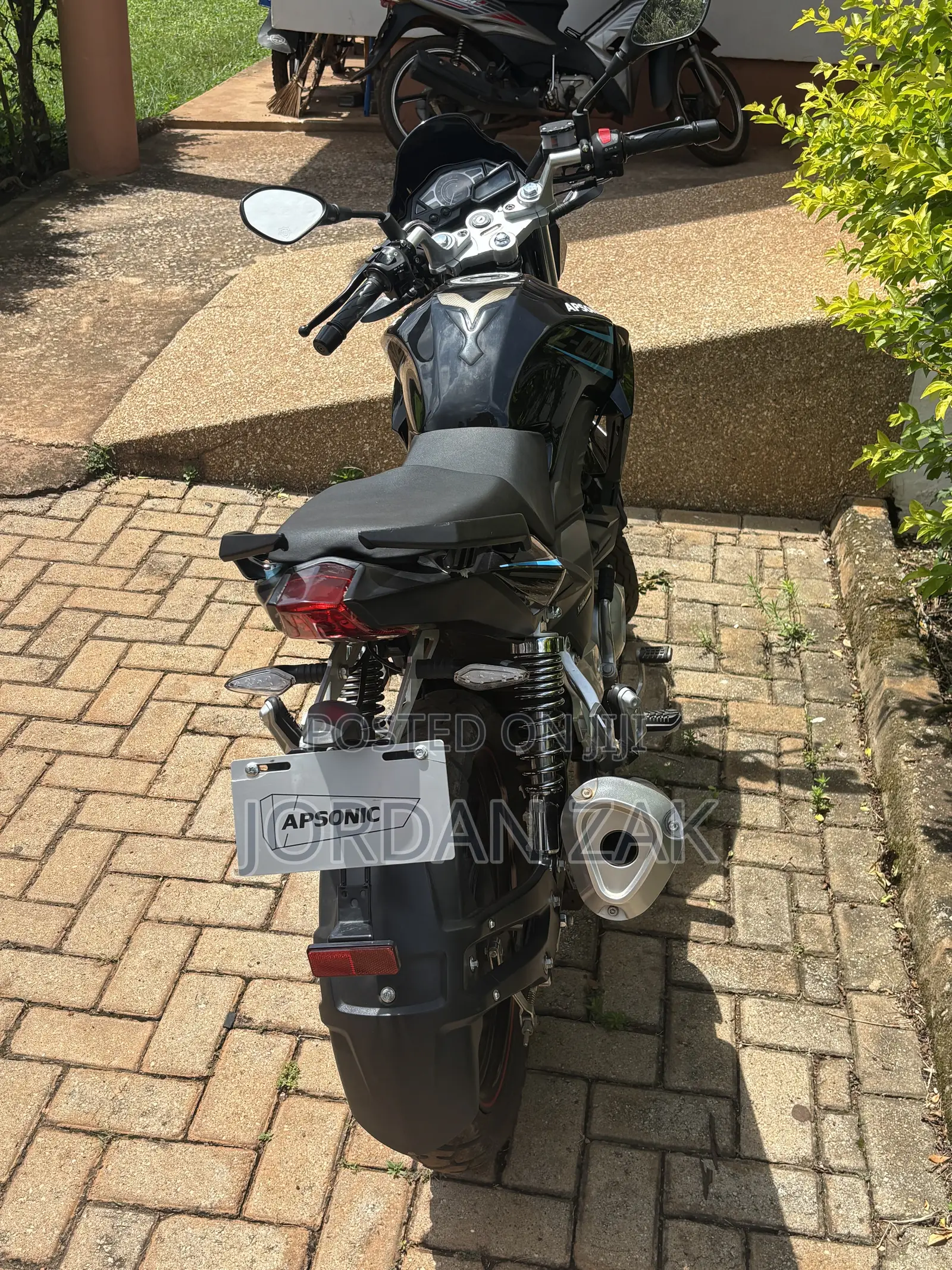 Apsonic 170 Zone One 2025 Black