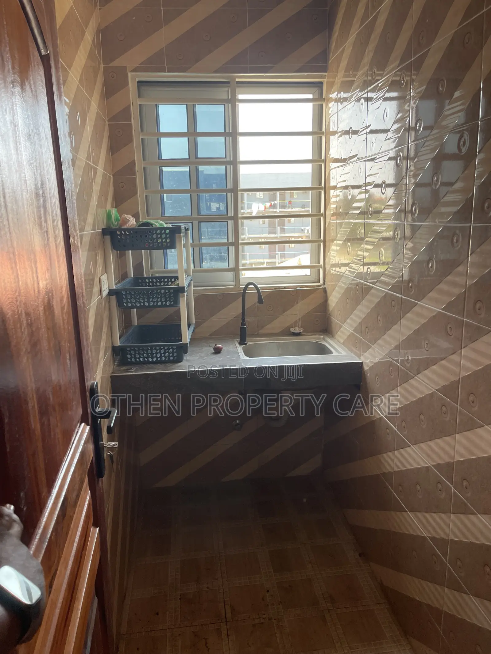 1bdrm Apartment in Othen Property Care, Lapaz for rent