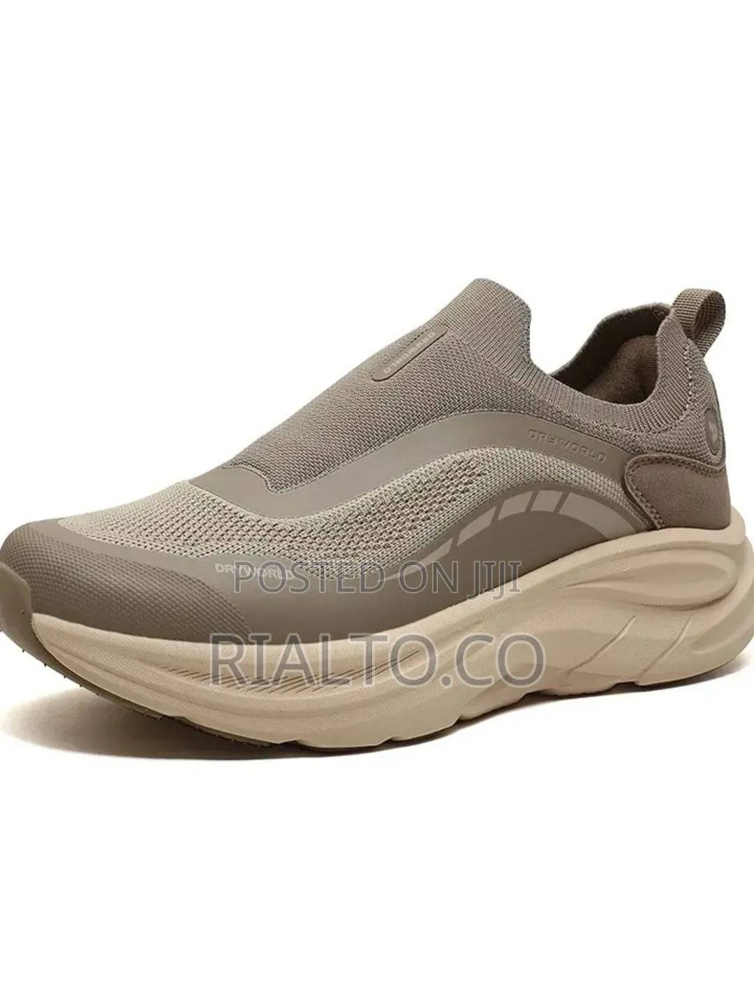 Breathable Knitted Thick Cushion Sole Slip-on Sneaker