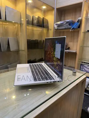 New Laptop HP EliteBook 835 G7 16GB AMD Ryzen 5 SSD 256GB