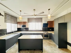 3bdrm House in Ayi Mensah, Oyarifa Mall Area for rent