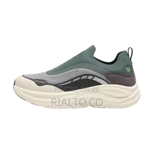 Breathable Knitted Thick Cushion Sole Slip-on Sneaker