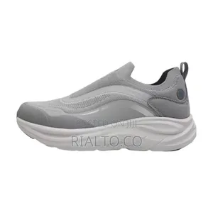 Breathable Knitted Thick Cushion Sole Slip-on Sneaker