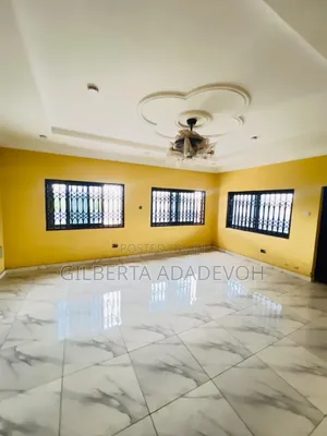 3bdrm House in Oyibi, Police Station for sale