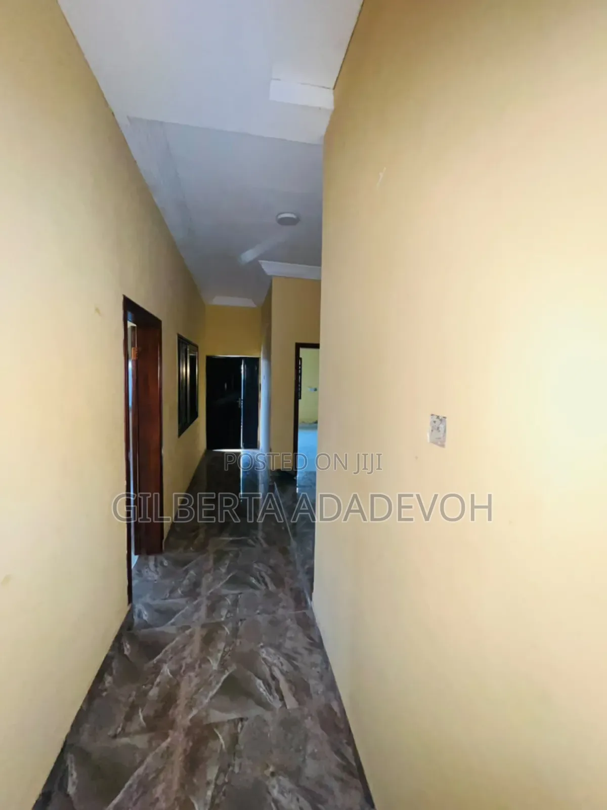 3bdrm House in Oyibi, Police Station for sale