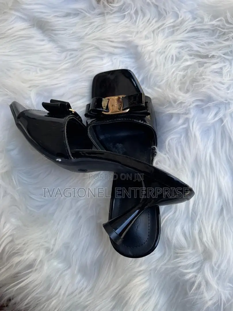Ladies Slippers Heels