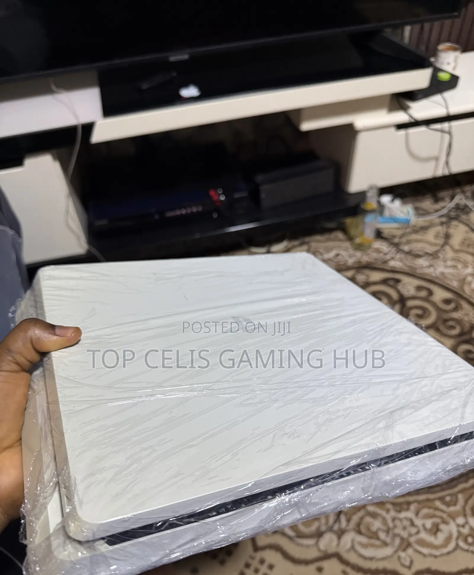 PlayStation 4 Slim Special Edition With 20 Games