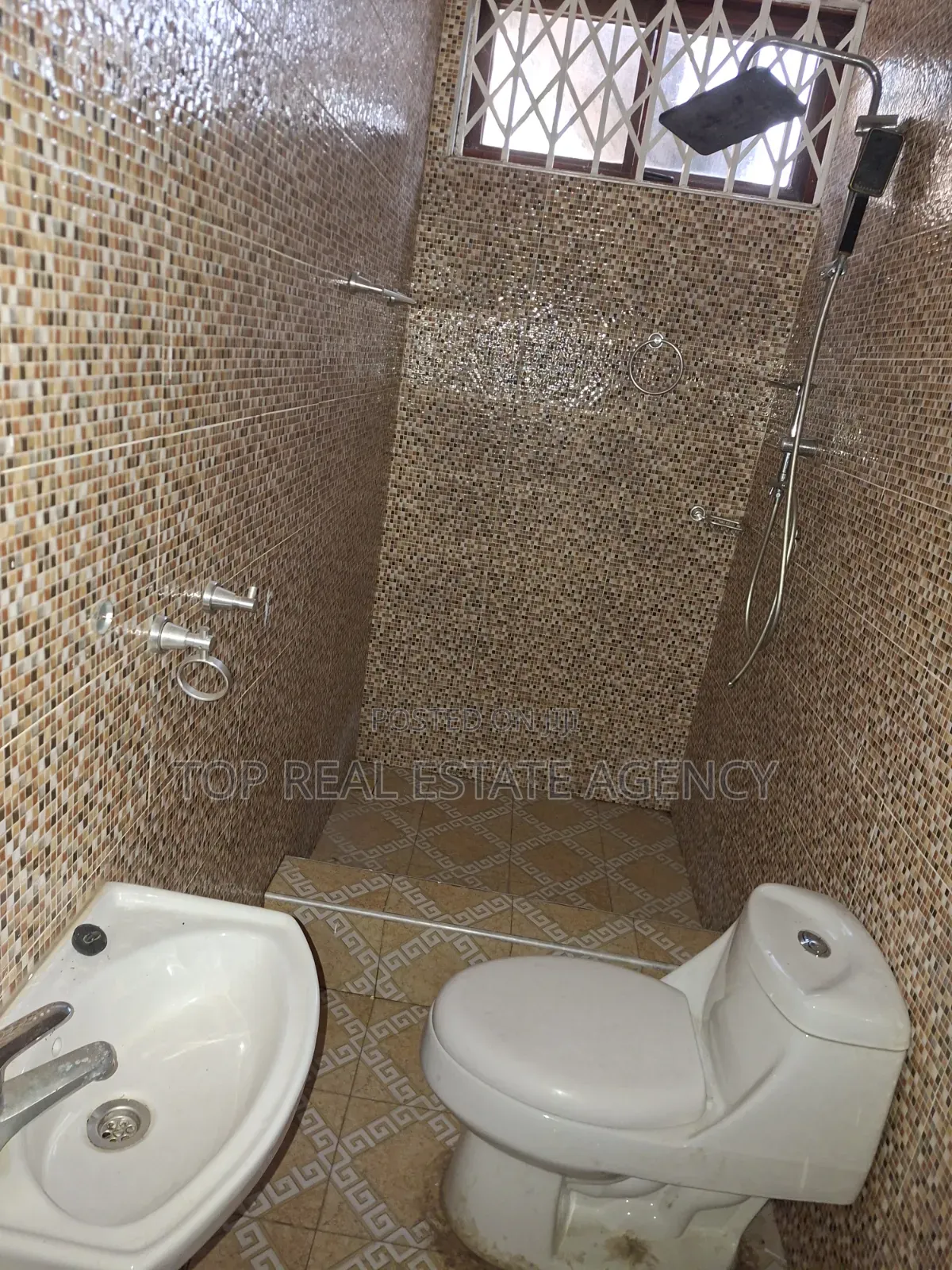 2bdrm Apartment in Dome Pillar 2, Ga East Municipal for rent