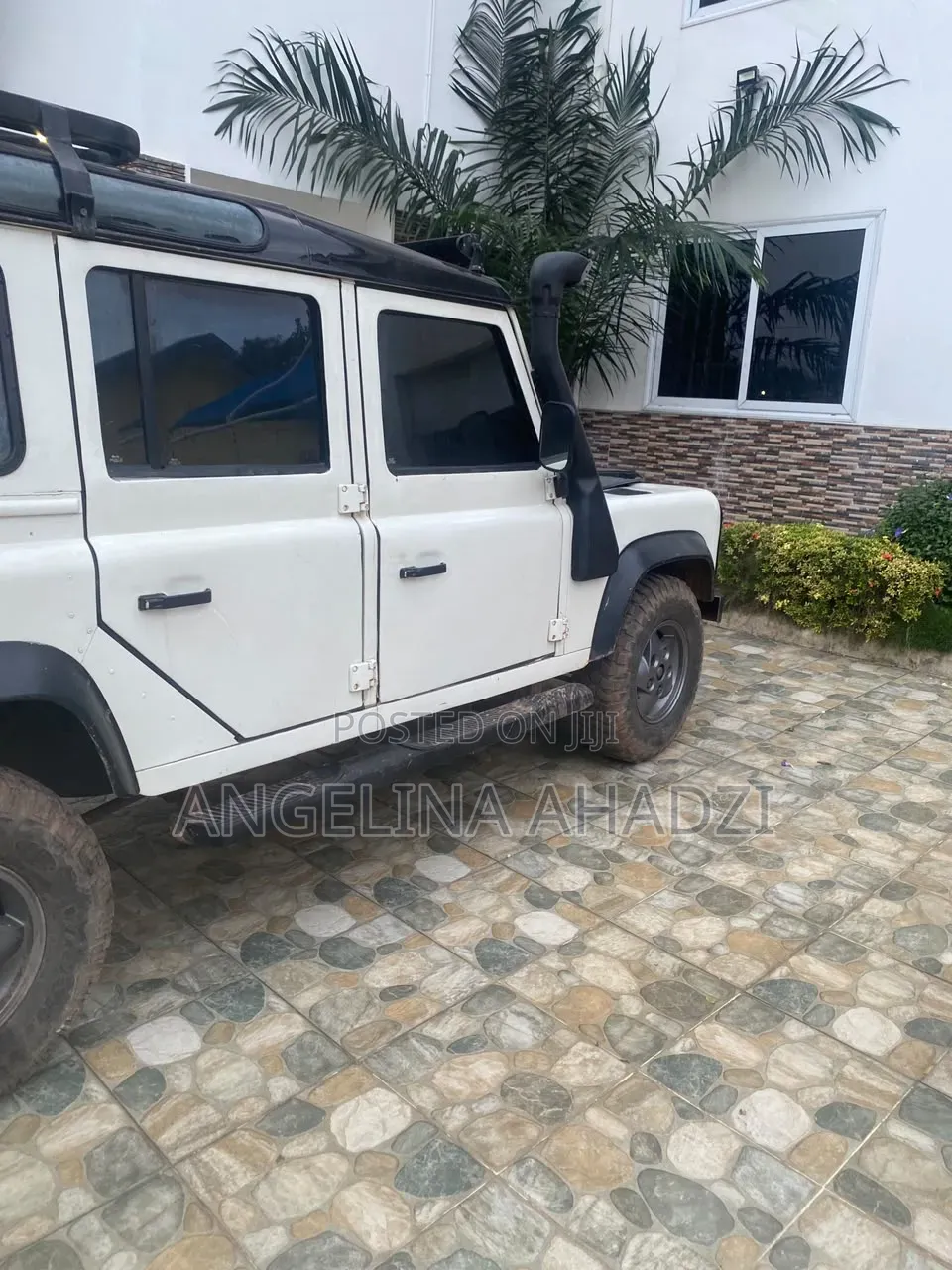 Land Rover Defender 1987 White