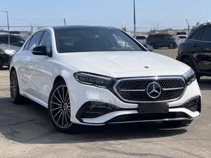 New Mercedes-Benz E300 2024 White