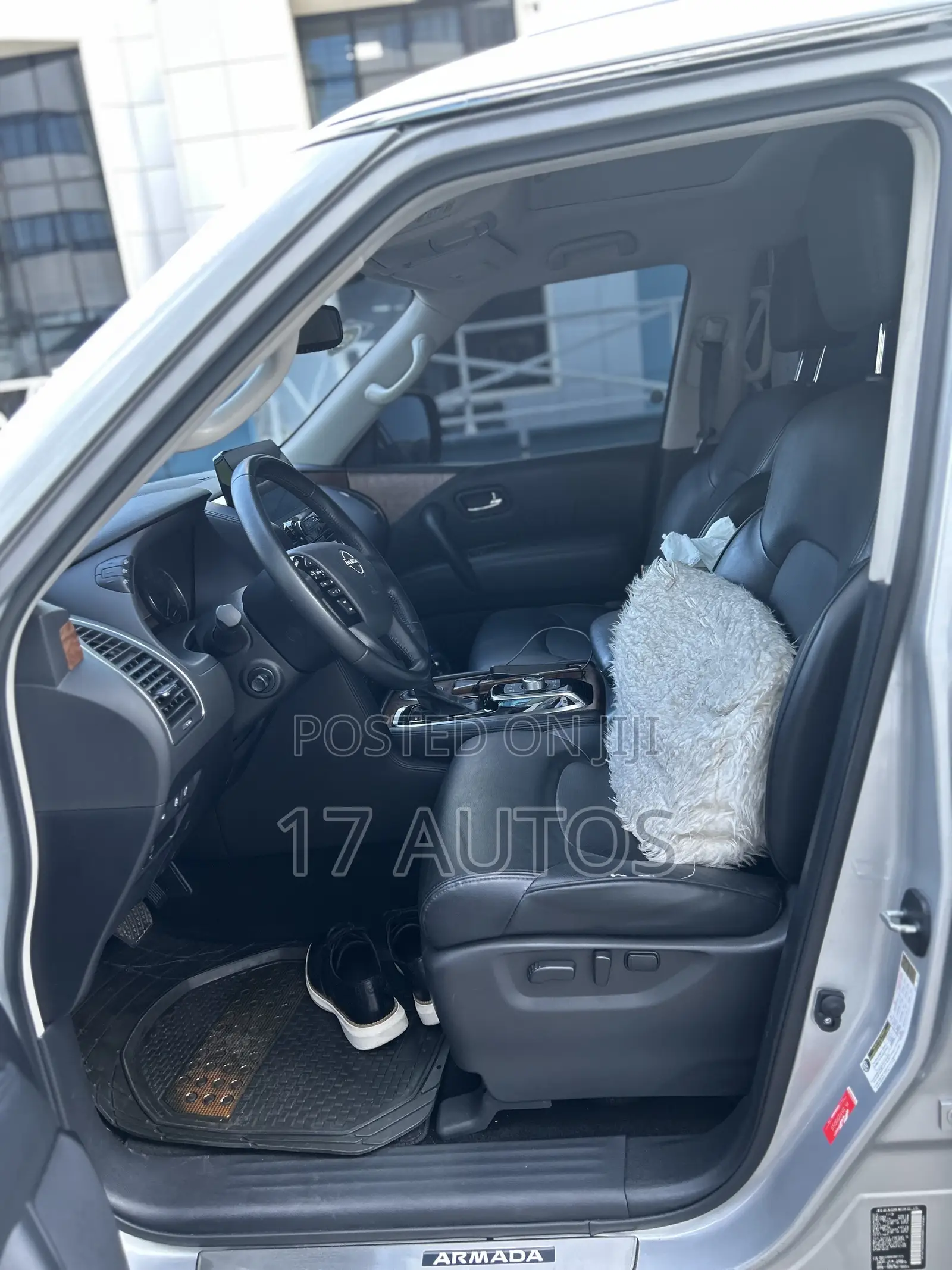 Nissan Armada SL 2023 Silver