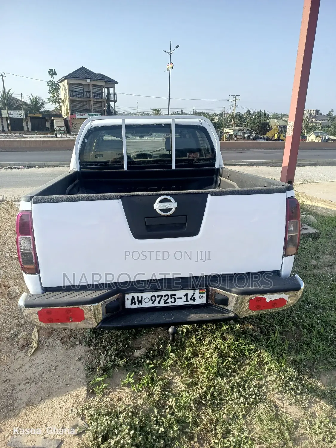 Nissan Navara 2014 White