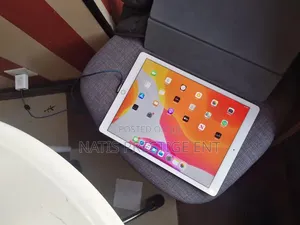 Apple iPad Pro 2 12.9 64 GB Silver