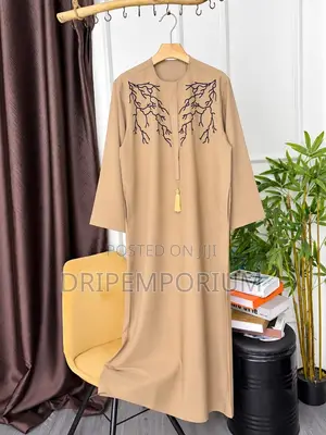 Emirati Jalabiya