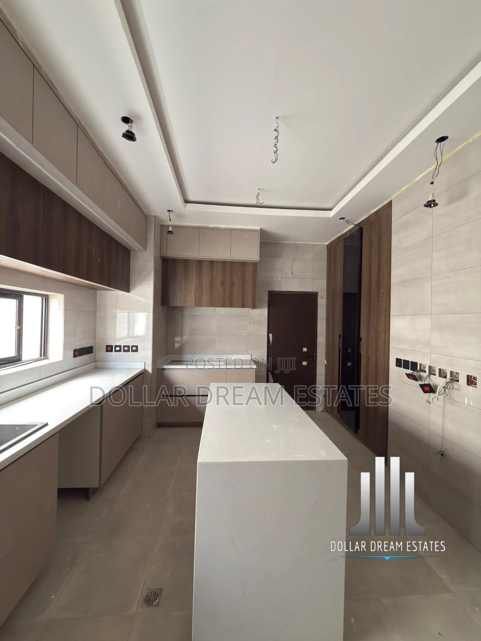 4bdrm House in Spintex for sale