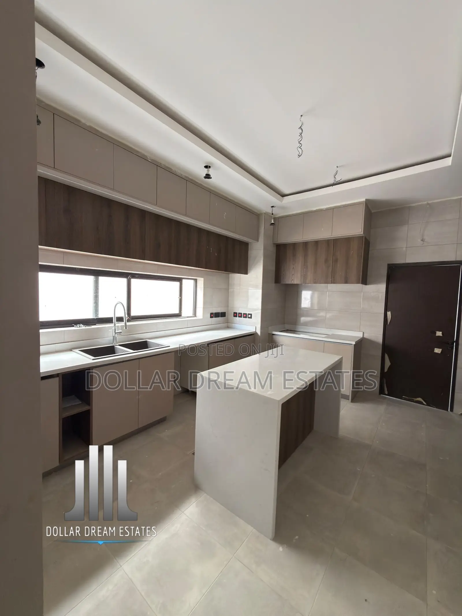 4bdrm House in Spintex for sale