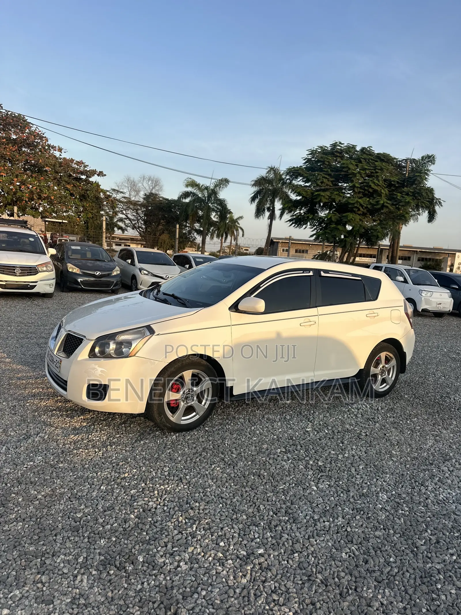 Pontiac Vibe 1.8L 2010 White