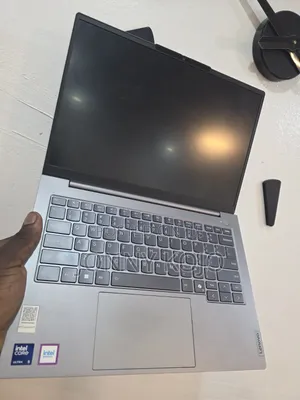 Laptop Lenovo Thinkbook 14 8GB Intel Core Ultra 5 SSD 512GB