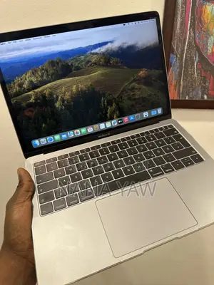 Laptop Apple MacBook Air 2019 8GB Intel Core i5 SSD 256GB