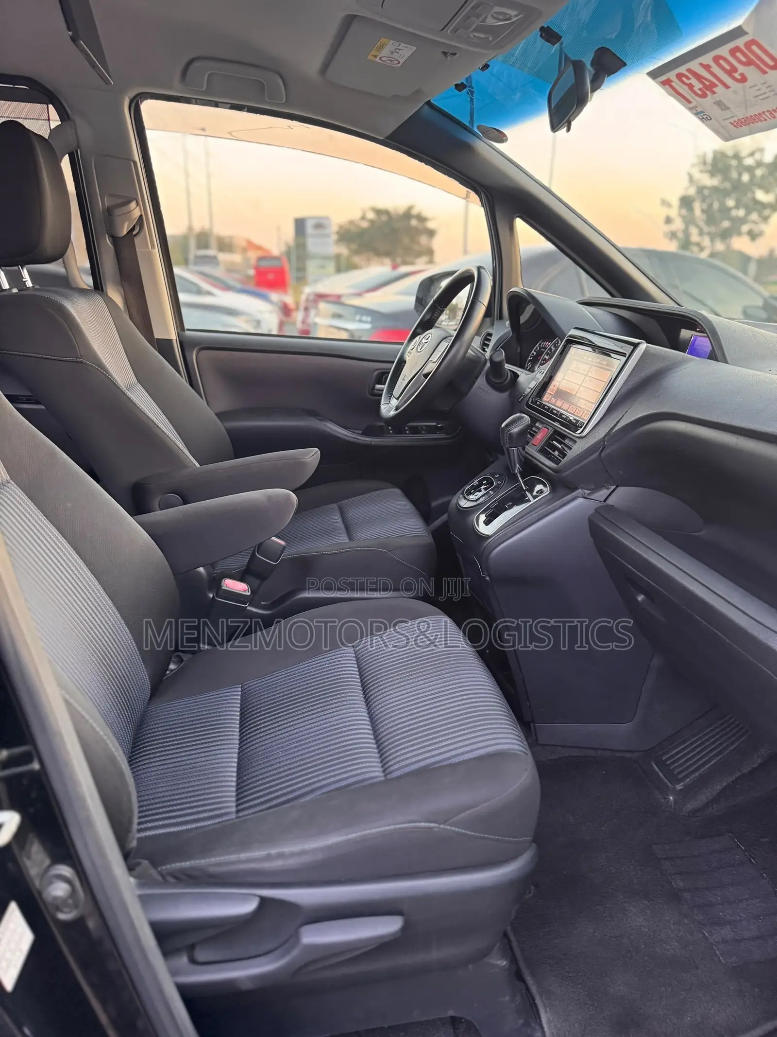 Toyota Voxy 2015 Black