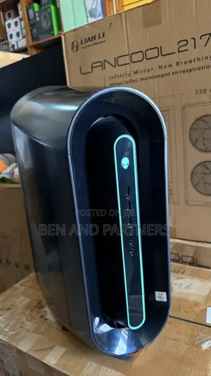 Desktop Computer Dell Aurora R11 16GB Intel Core i7 SSD 512GB